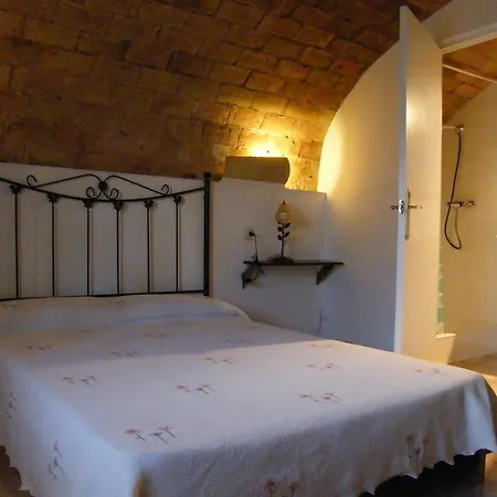 Bed and Breakfast Selleretas Vilamacolum