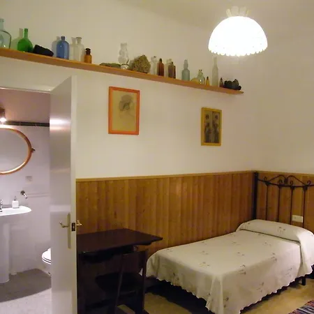Selleretas Bed & Breakfast *